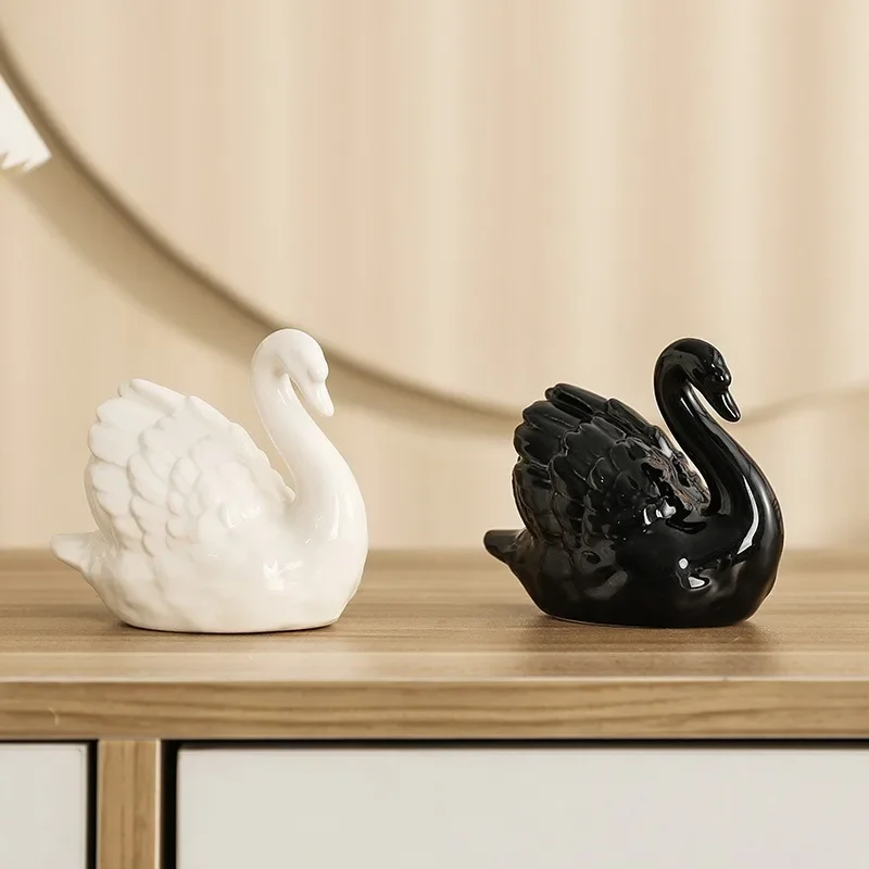 Couple Swan Ceramic Jewelry Cr - Xt Home Textiles recensione e prezzo