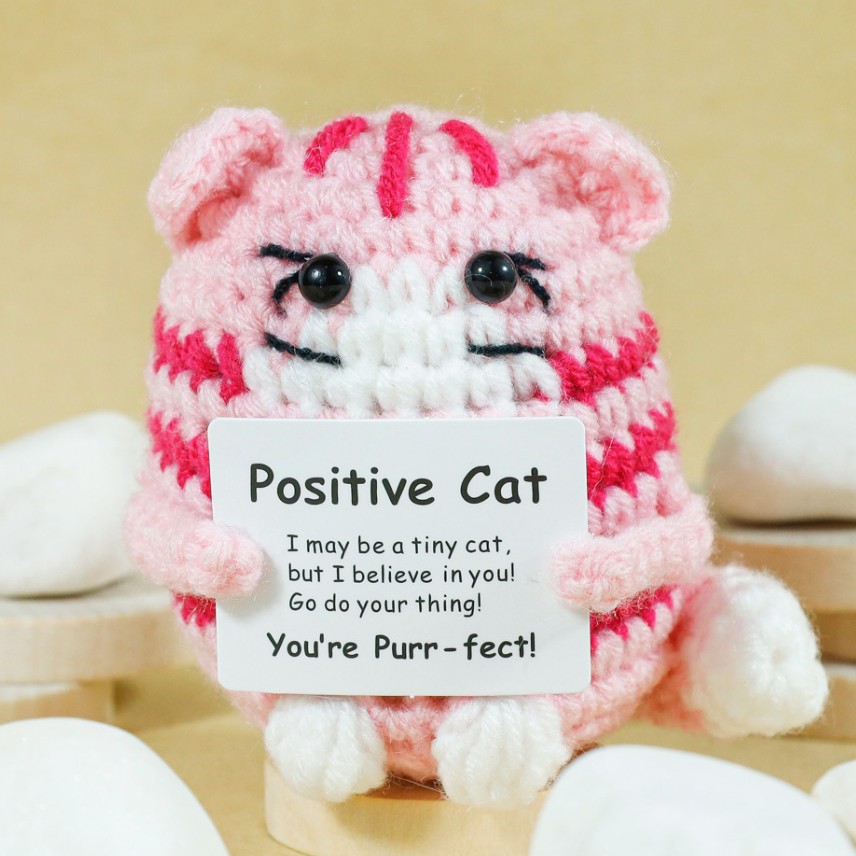 Funny Crochet Positive Cat Dol - Home Textiles Europe recensione e prezzo